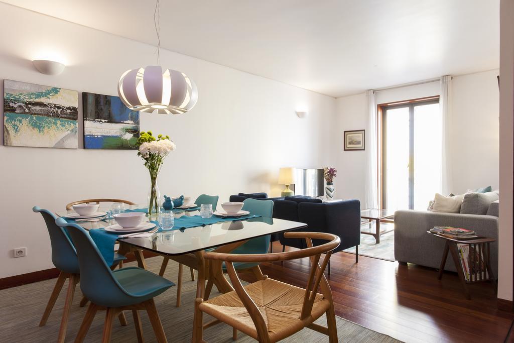 Charming 2-Bedroom Apartment In The City Centre Lisboa Exteriör bild