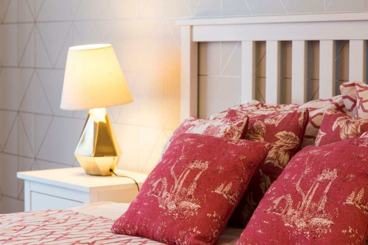 Charming 2-Bedroom Apartment In The City Centre Lisboa Exteriör bild